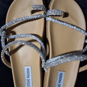 Steve Madden Rhinestone Strappy Sandals Size 7.5 Silver Flat
